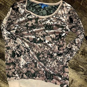 Simply Vera Beautiful suede and sheer long sleeved women’s top.